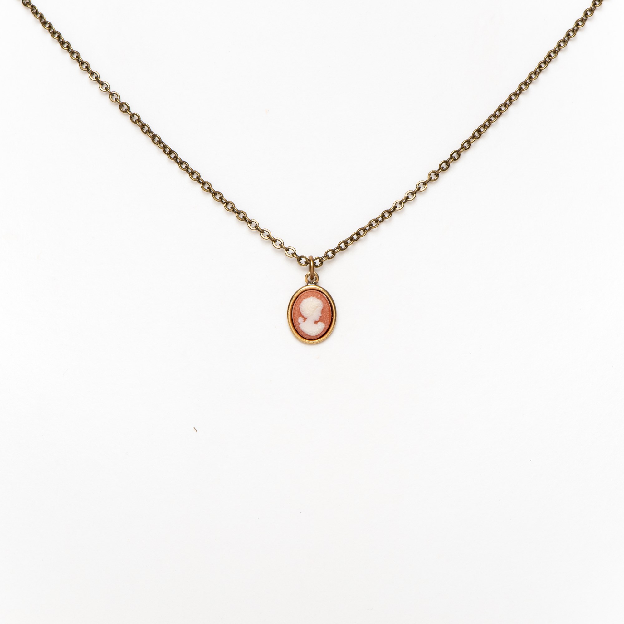 Necklace Antiguo