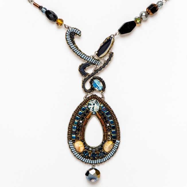 Necklace Amira
