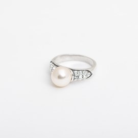 Ring Ersa with Pearl