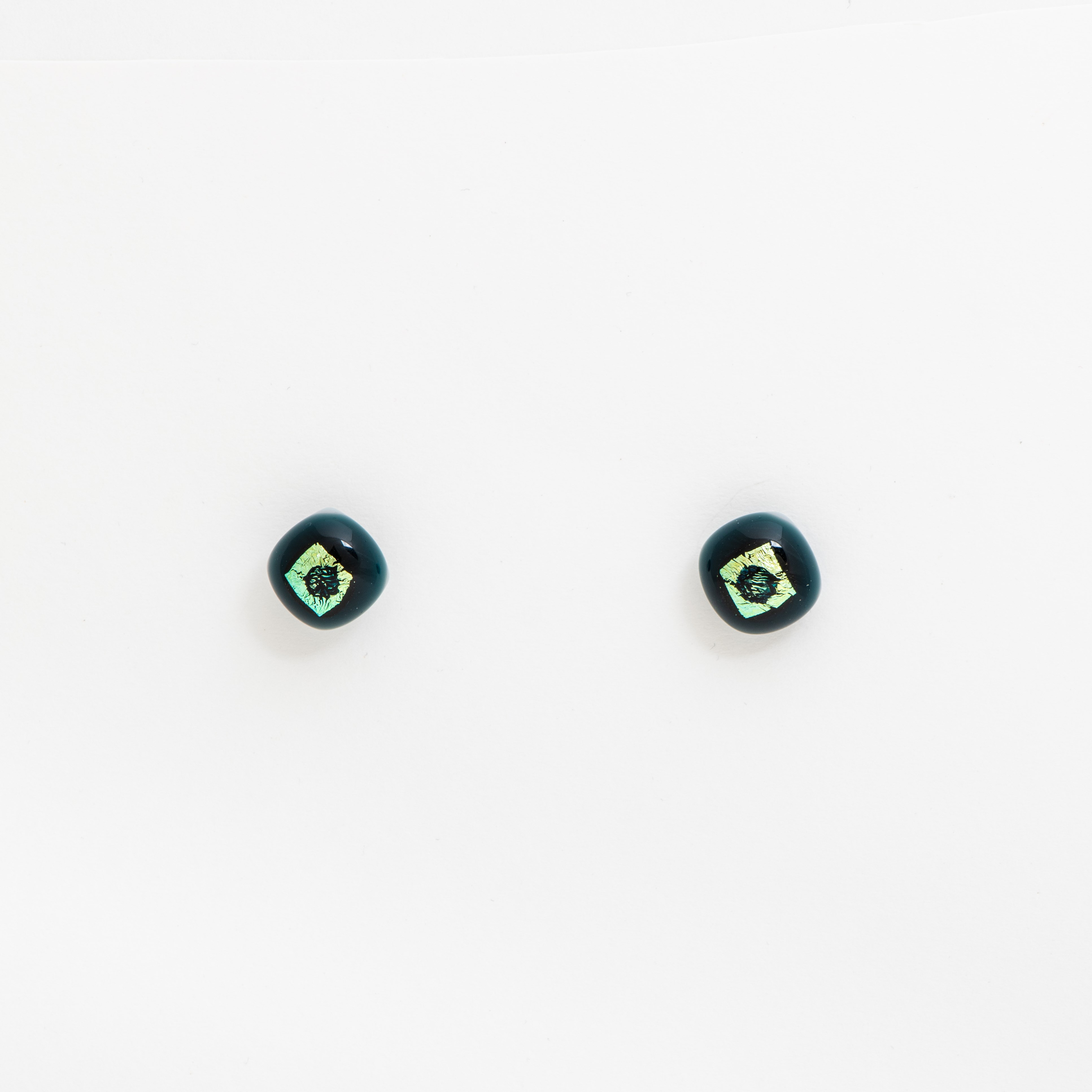 Ear Studs Essence Emerald