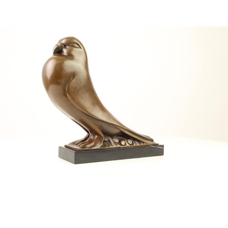 Bronze sculpture Pigeon