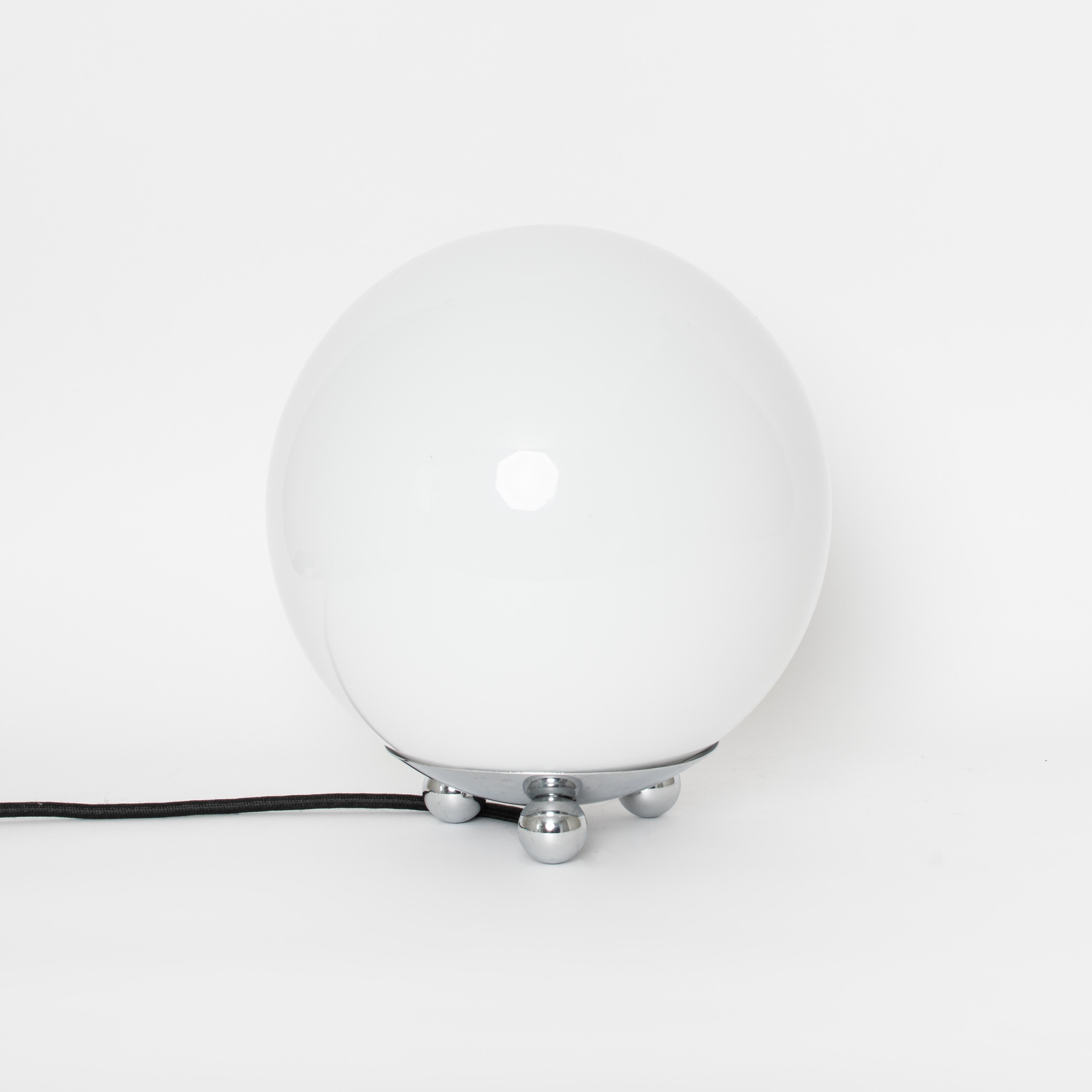 Globe Table Lamp