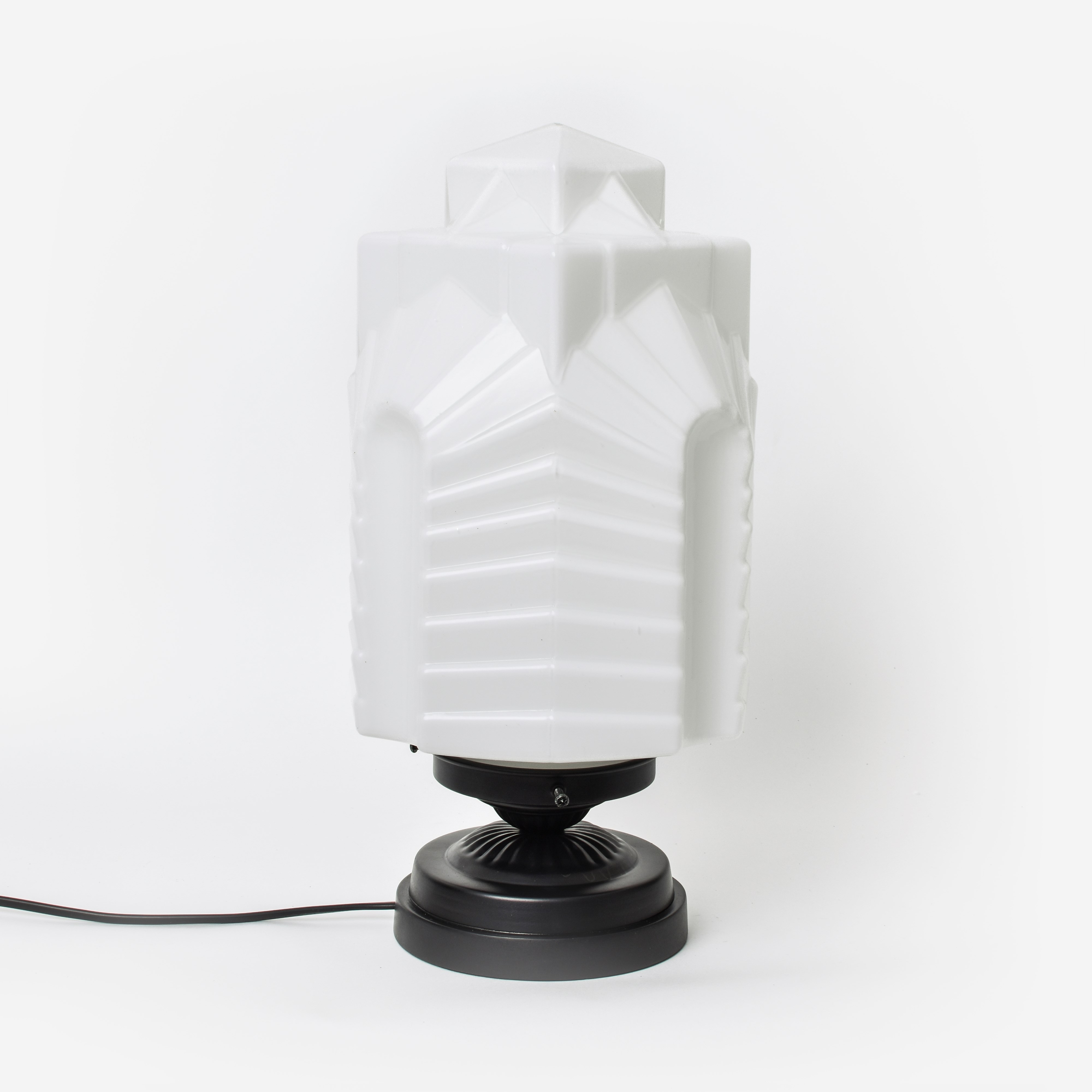 Low Table Lamp Chrysler Moonlight