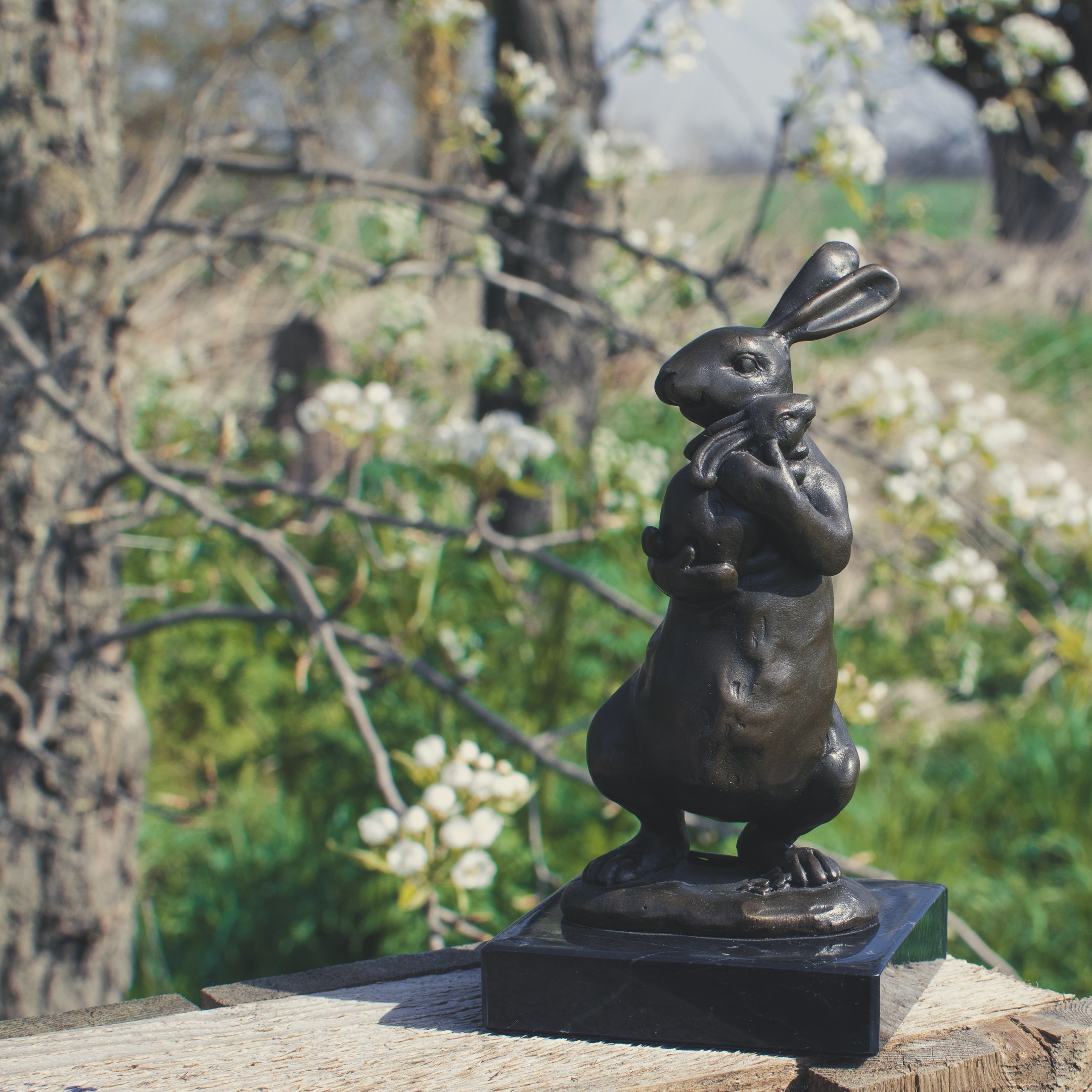 Bronze sculpture Rammelaartje