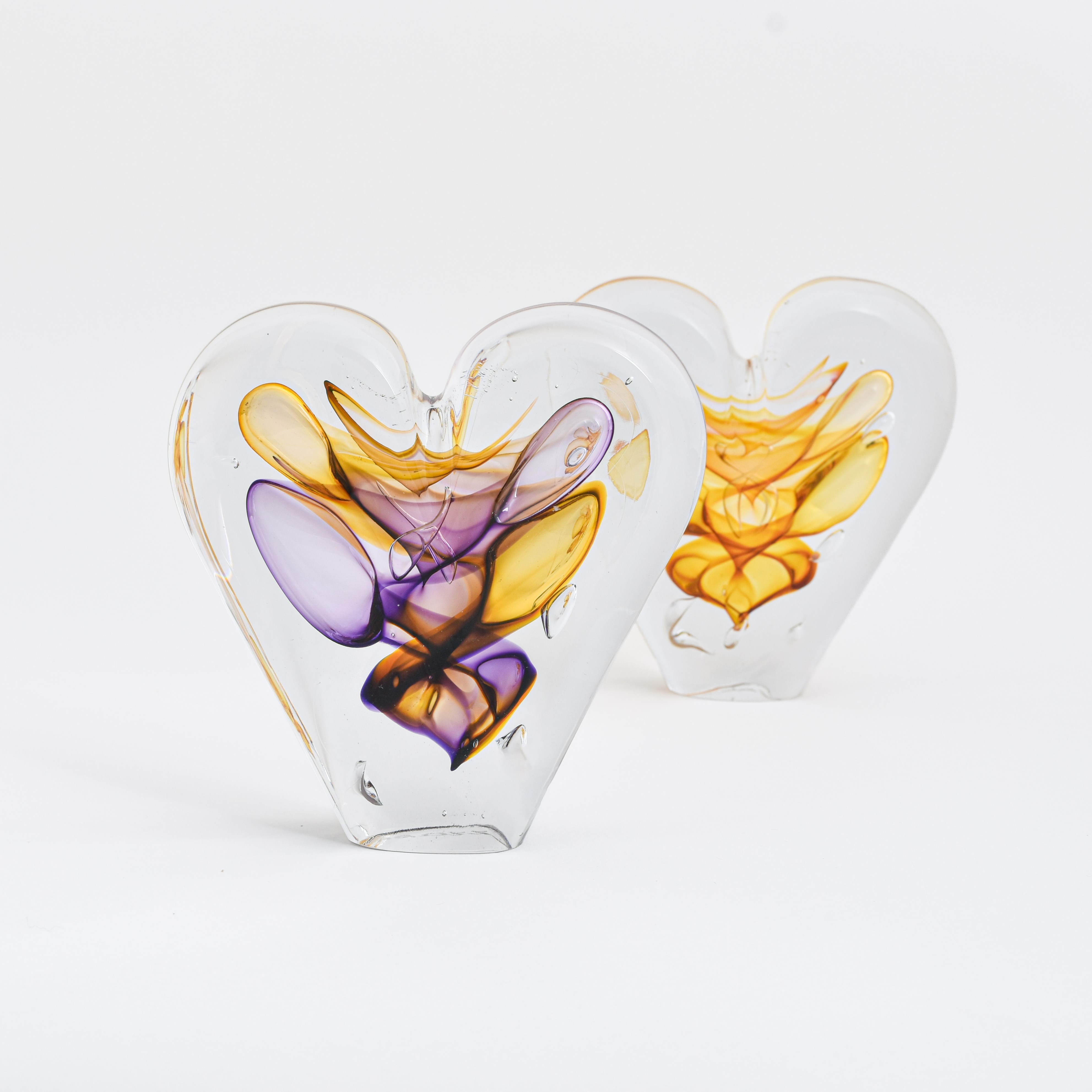 Glass sculpture Heart violet / brown