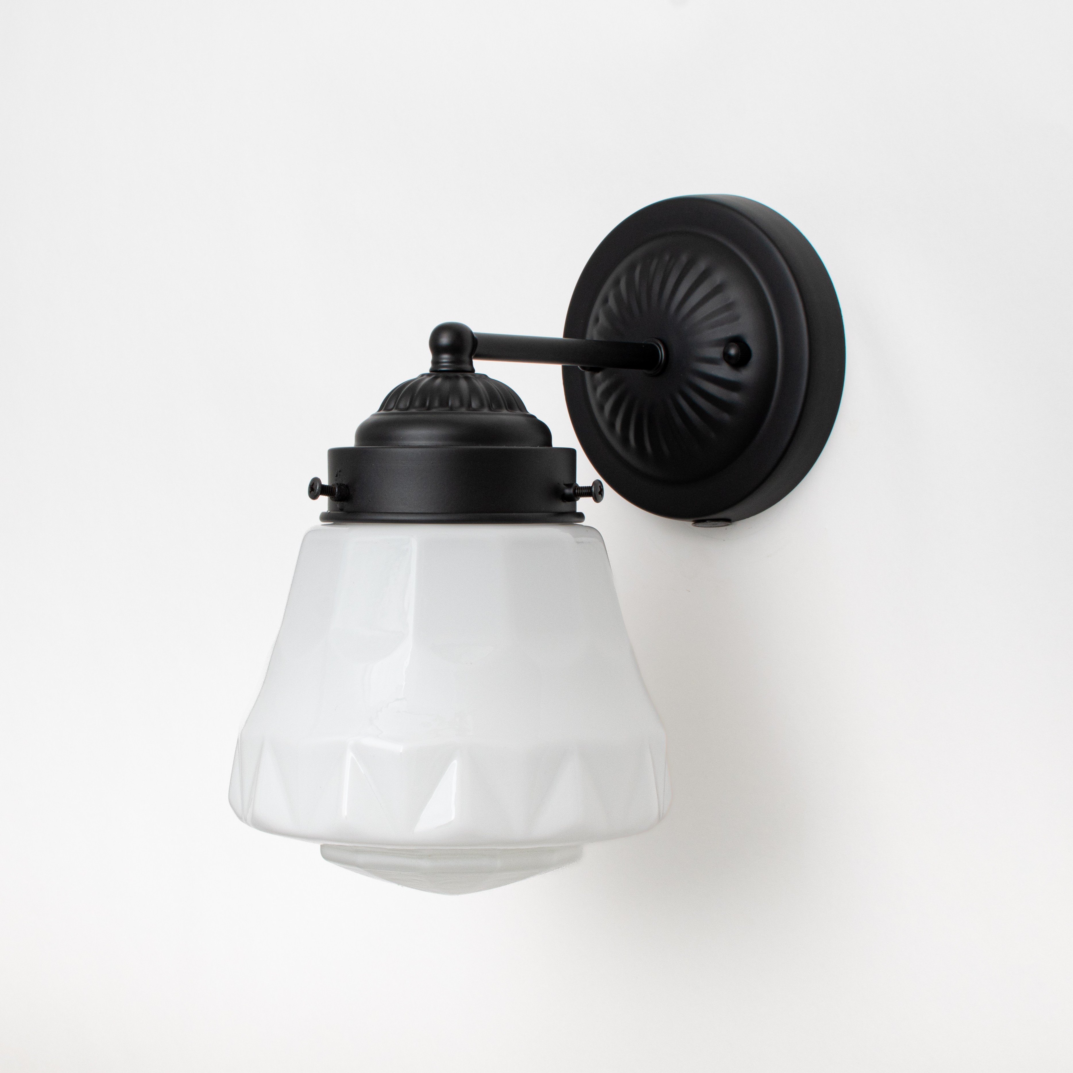 Wall Lamp Bold Moonlight