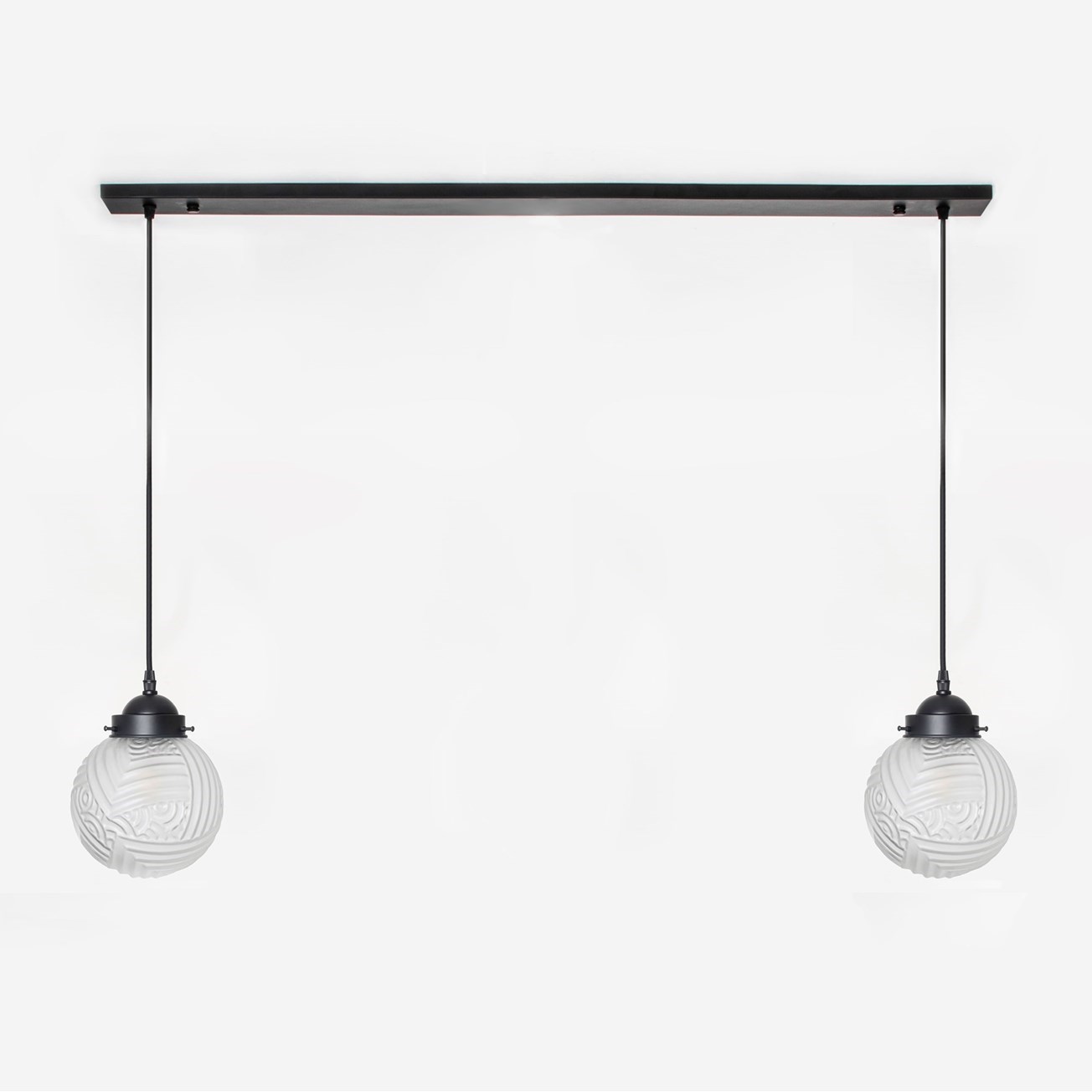 2 x Nouveau Romance on ceiling beam Moonlight
