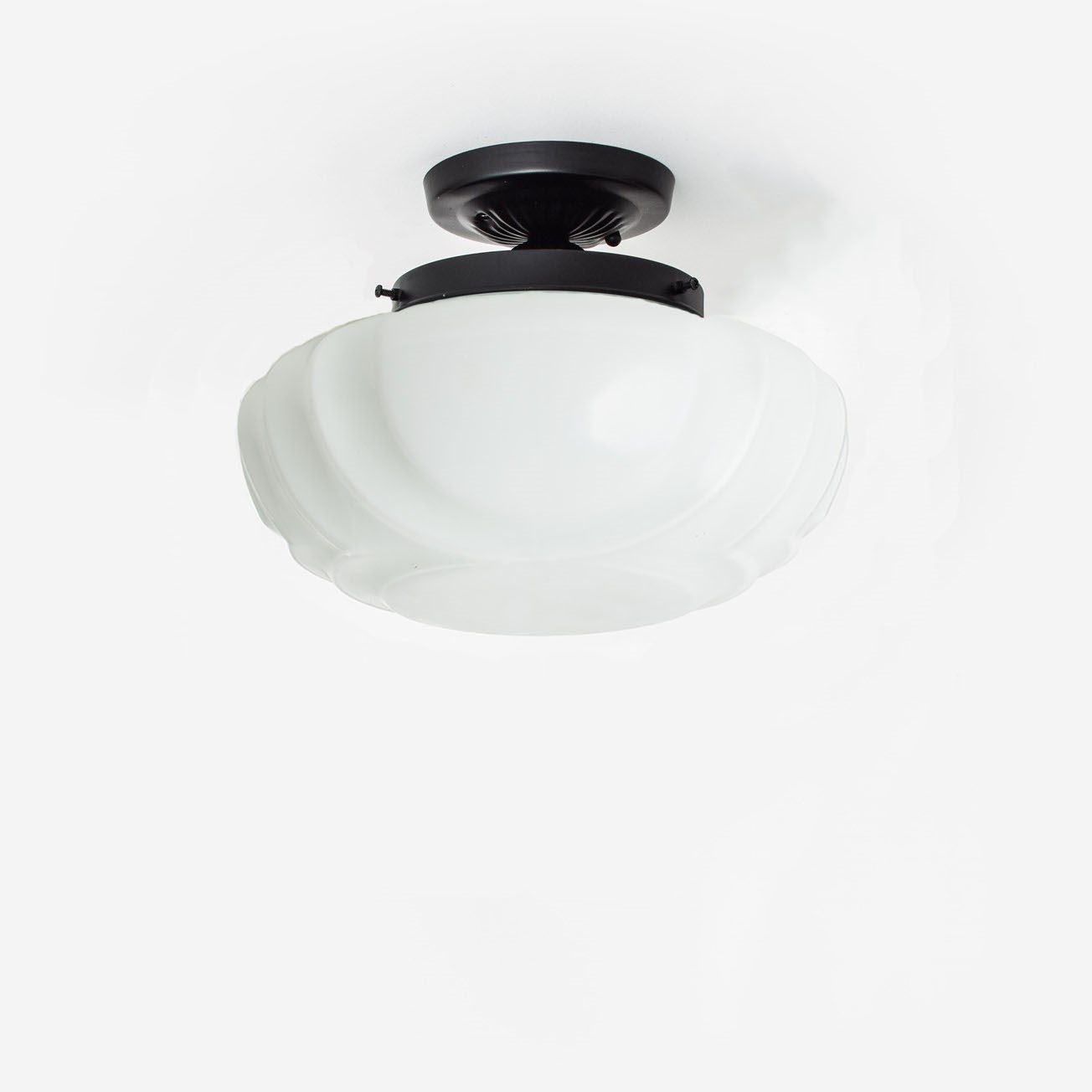 Ceiling Lamp Nouveau Swing Coupe Moonlight