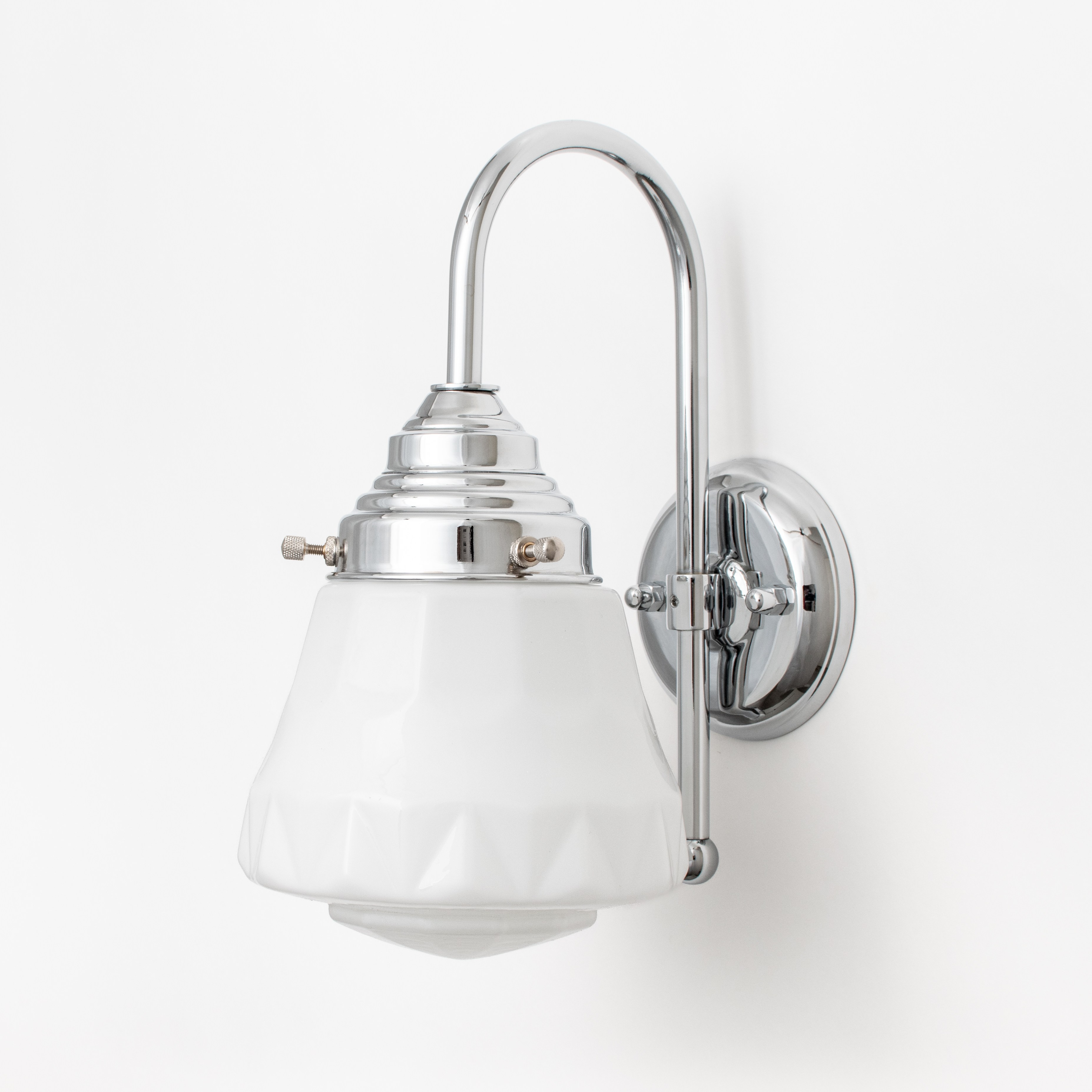 Wall Lamp Bold Meander Chrome