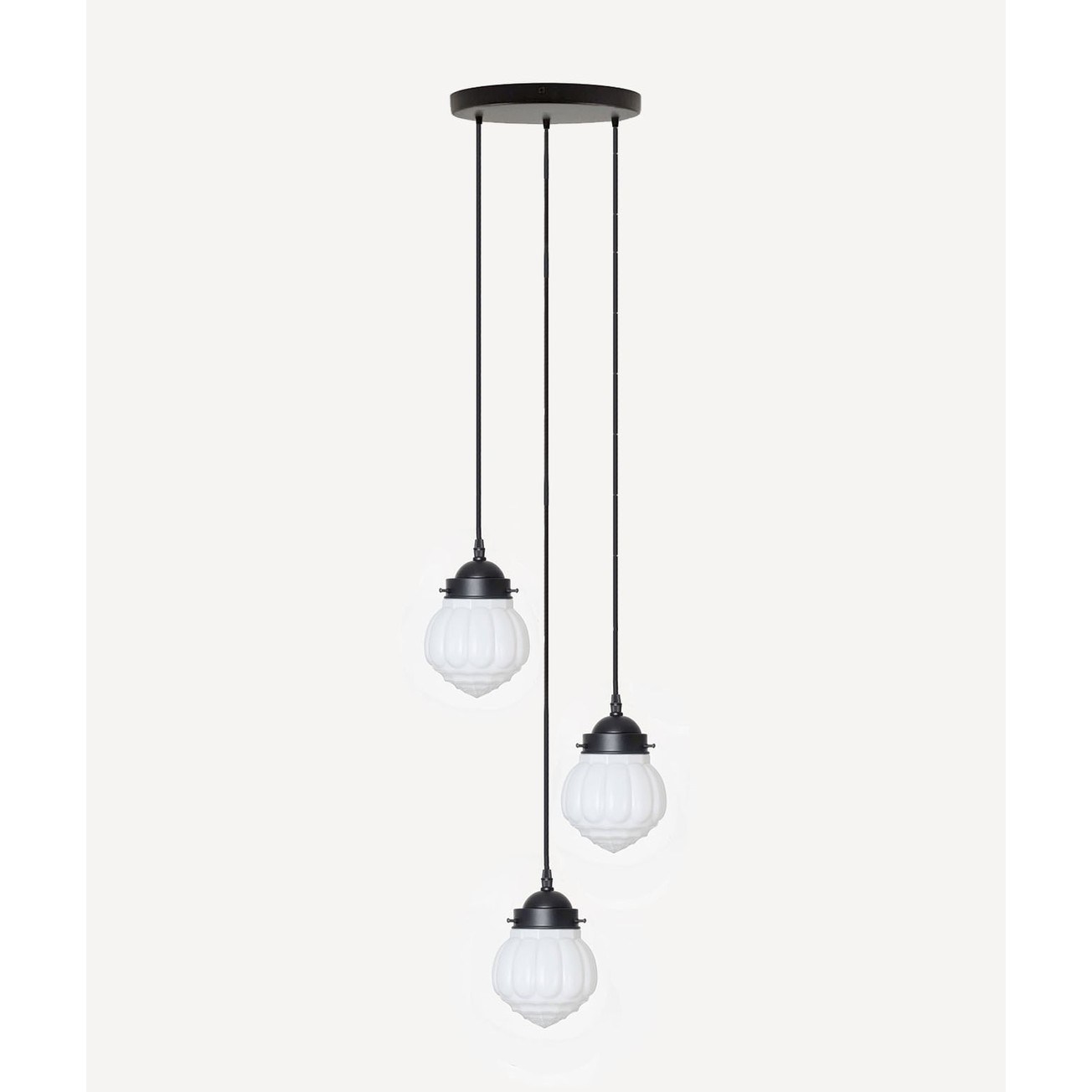 3 light pendant lamp Wassail