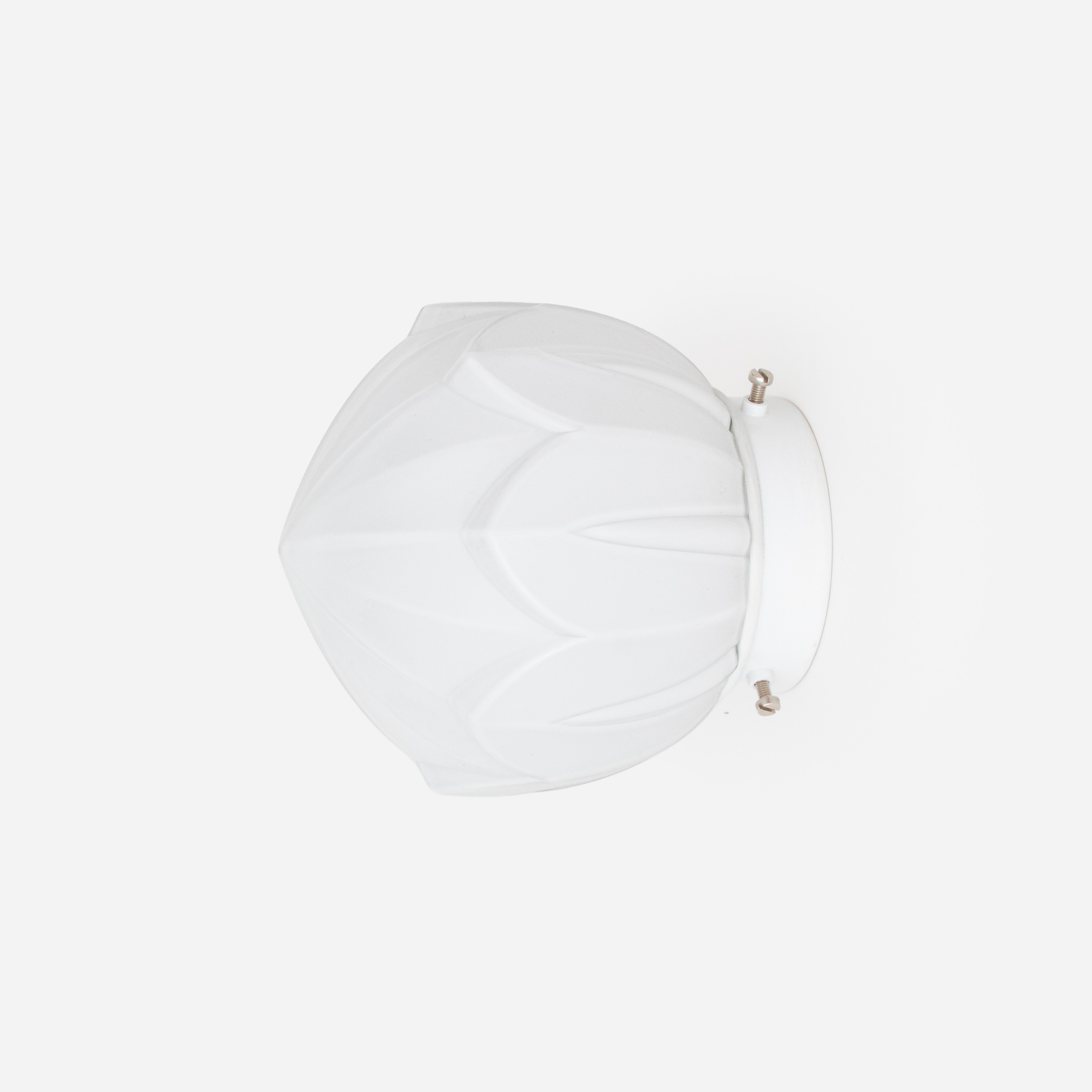 Lotus Retro wall lamp Basic white