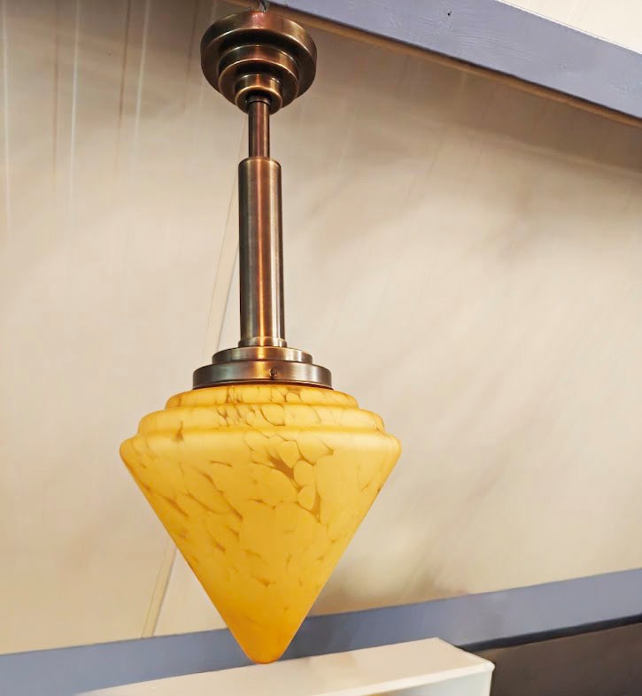Hanging Lamp Triangle 