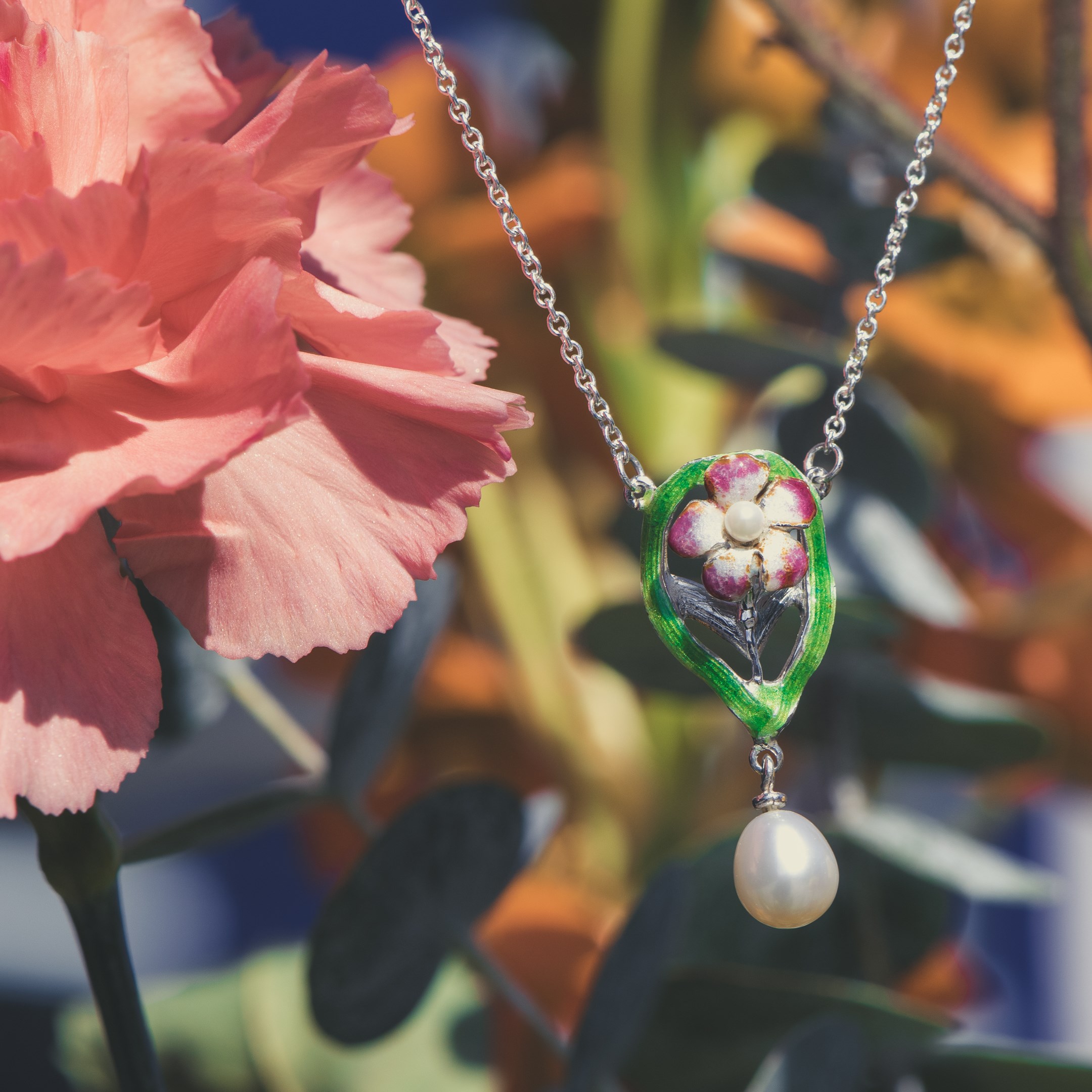 Necklace Enamel Damast